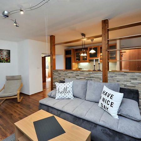 Apartman Zara Velky Slavkov Luaran gambar