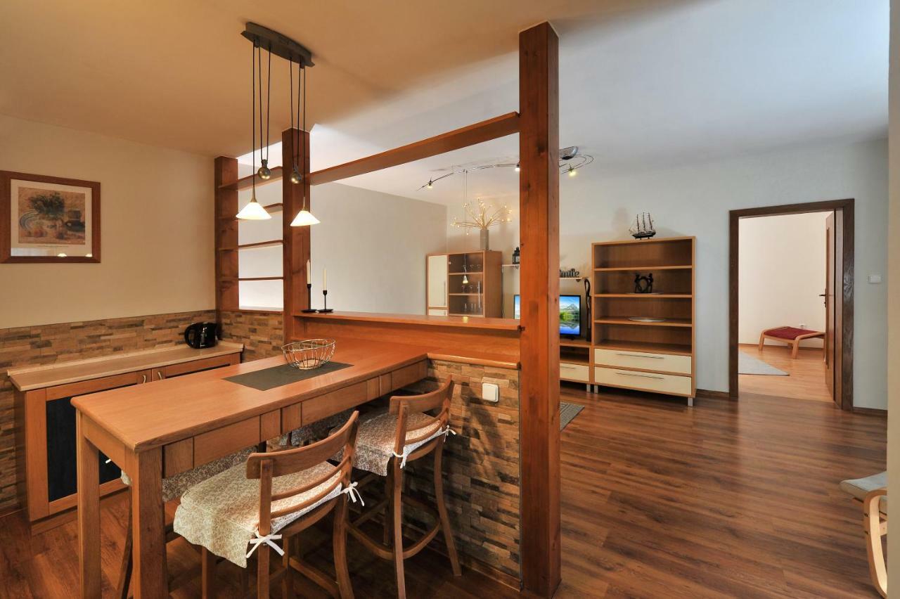 Apartman Zara Velky Slavkov Luaran gambar
