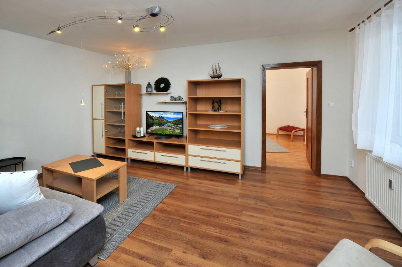 Apartman Zara Velky Slavkov Luaran gambar