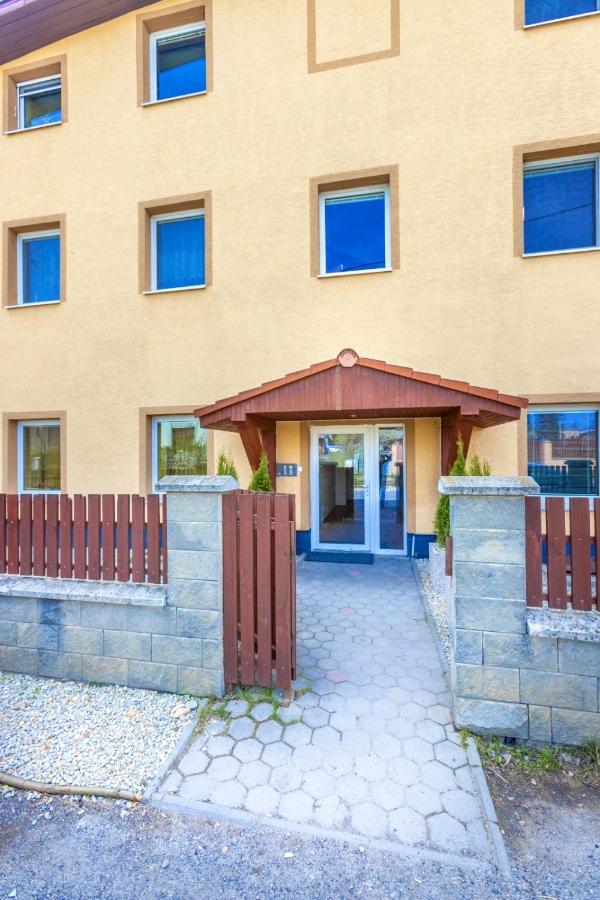 Apartman Zara Velky Slavkov Luaran gambar